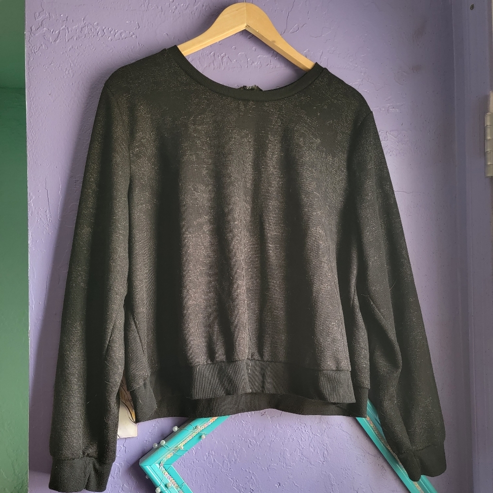 Forever 21 Black Metallic sweatshirt